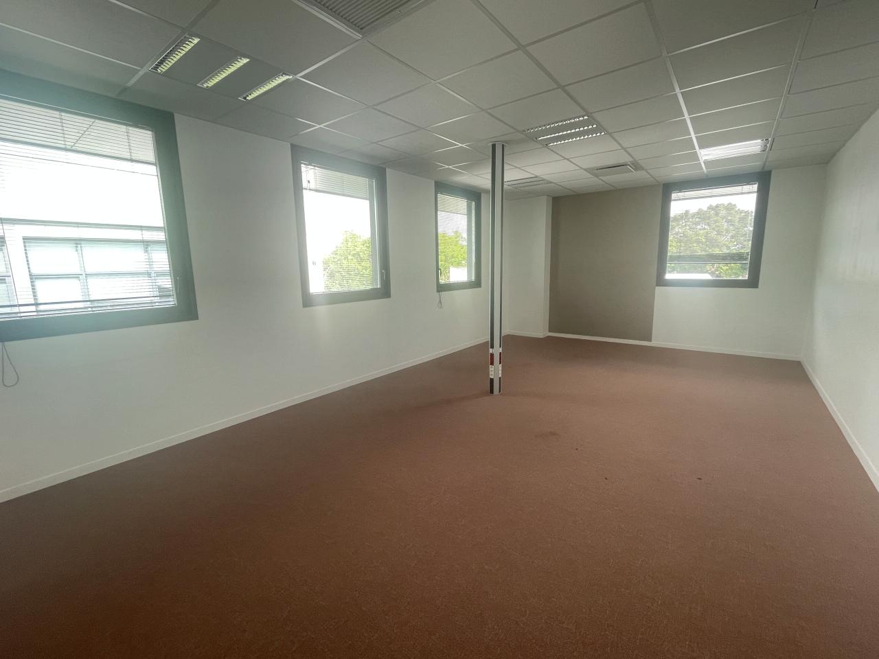 Bureau Rennes 283m² Location bureau Rennes Ille-et-Vilaine OLBUR2428641 7